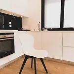 Les Sorbiers - 2 Bedrooms Floor - Parking & Terrace 公寓