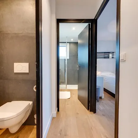 Les Sorbiers - 2 Bedrooms Floor - Parking & Terrace