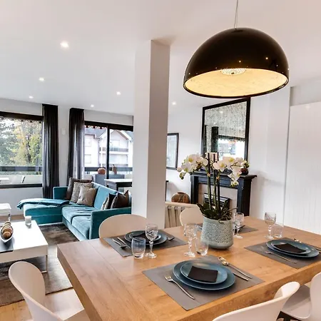 Les Sorbiers - 2 Bedrooms Floor - Parking & Terrace *