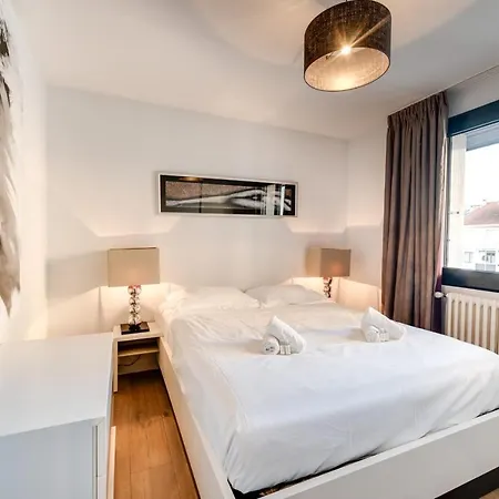 Apartment Les Sorbiers - 2 Bedrooms Floor - Parking & Terrace Annecy